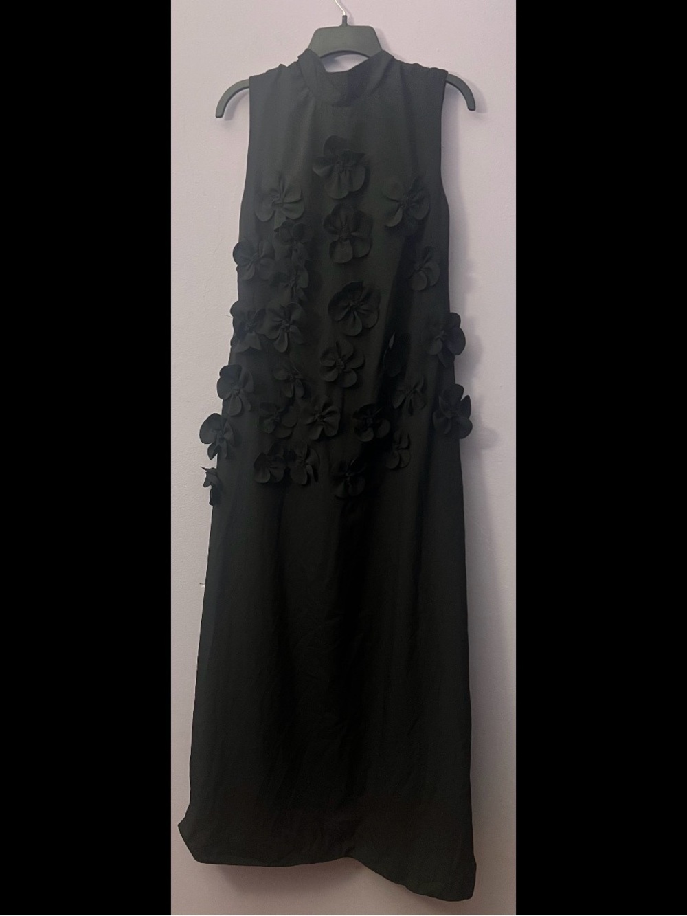 Ryanth Sleeveless Black Floral Appliqué Maxi Dress